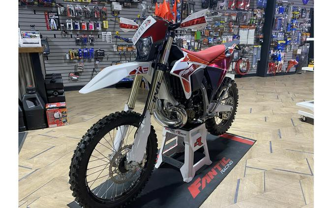 2025 XE300 - Fantic