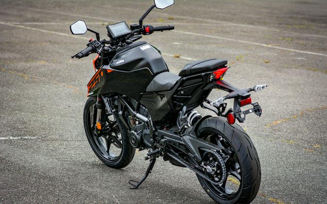 2026 KTM 250 Duke