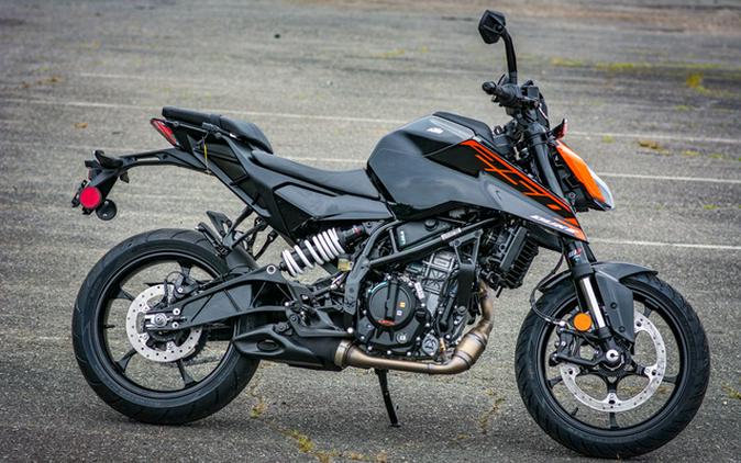 2026 KTM 250 Duke