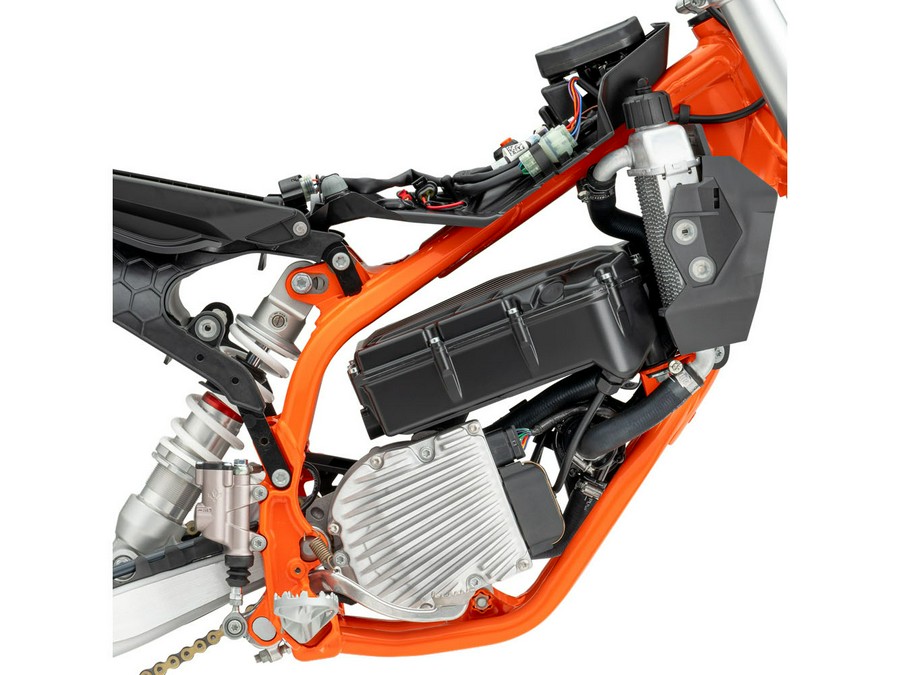 2025 KTM SX-E 5