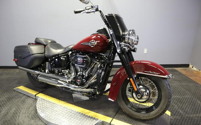 2020 Harley-Davidson Heritage Classic 114 Billiard Burgundy