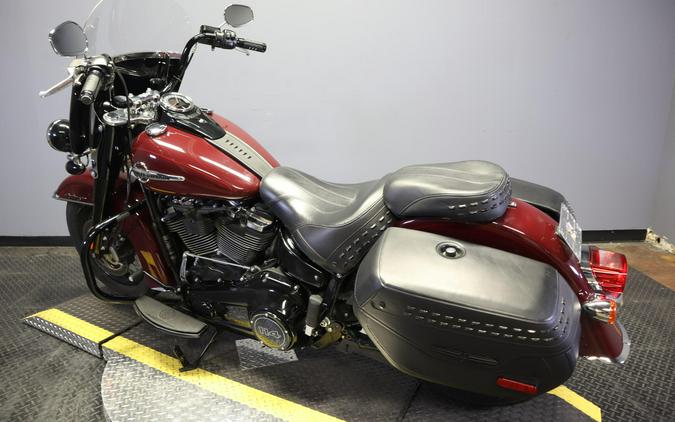 2020 Harley-Davidson Heritage Classic 114 Billiard Burgundy