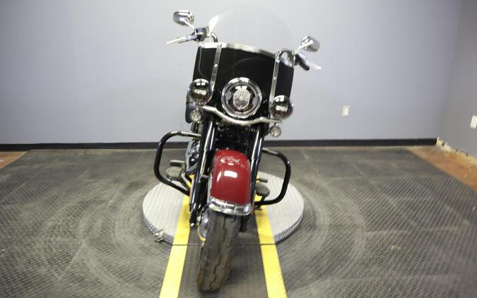 2020 Harley-Davidson Heritage Classic 114 Billiard Burgundy