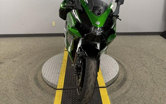 2025 Kawasaki NINJA H2® SX SE ABS
