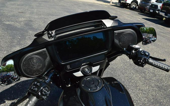 FLHX 2024 Street Glide®
