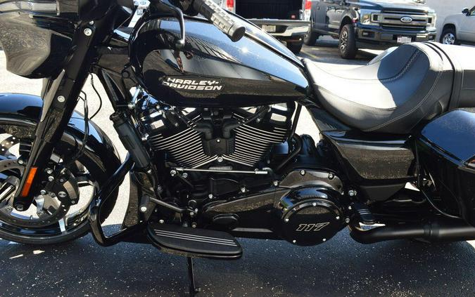 FLHX 2024 Street Glide®