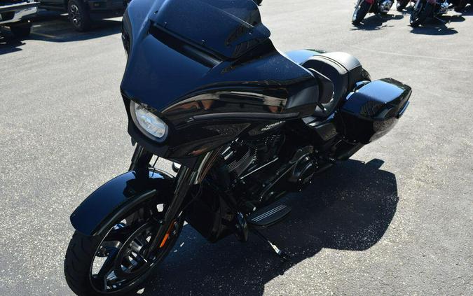 FLHX 2024 Street Glide®