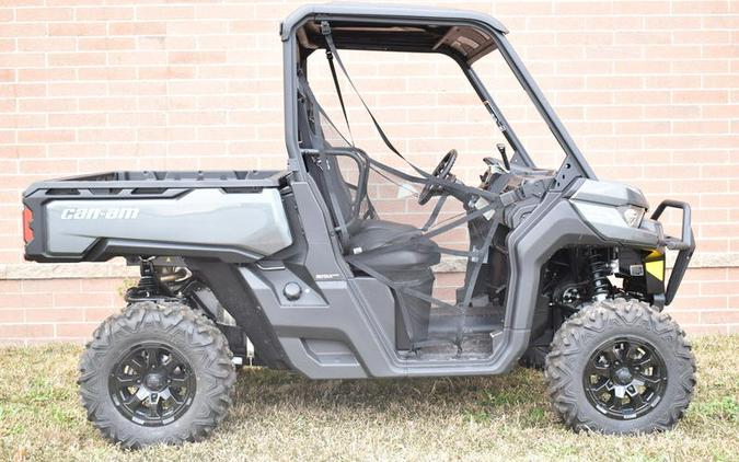 2022 Can-Am® Defender XT HD10