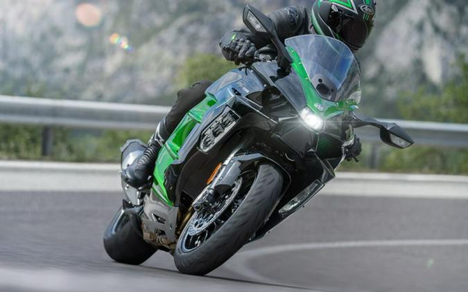 2023 Kawasaki Ninja H2® SX SE