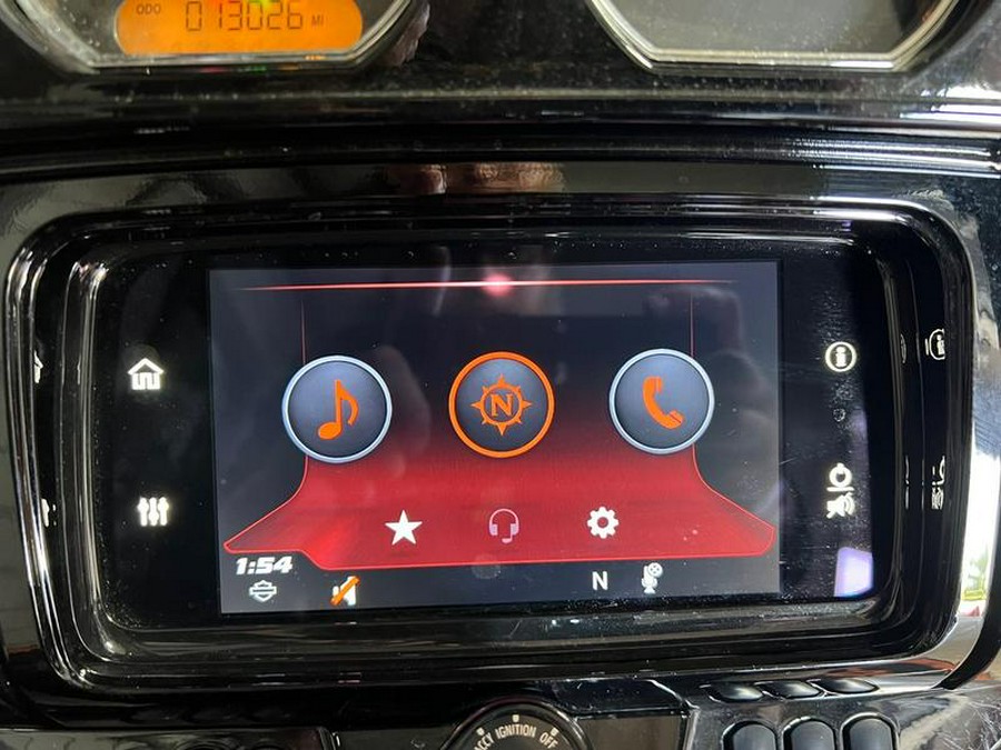 2020 Harley-Davidson® FLHXS - Street Glide® Special