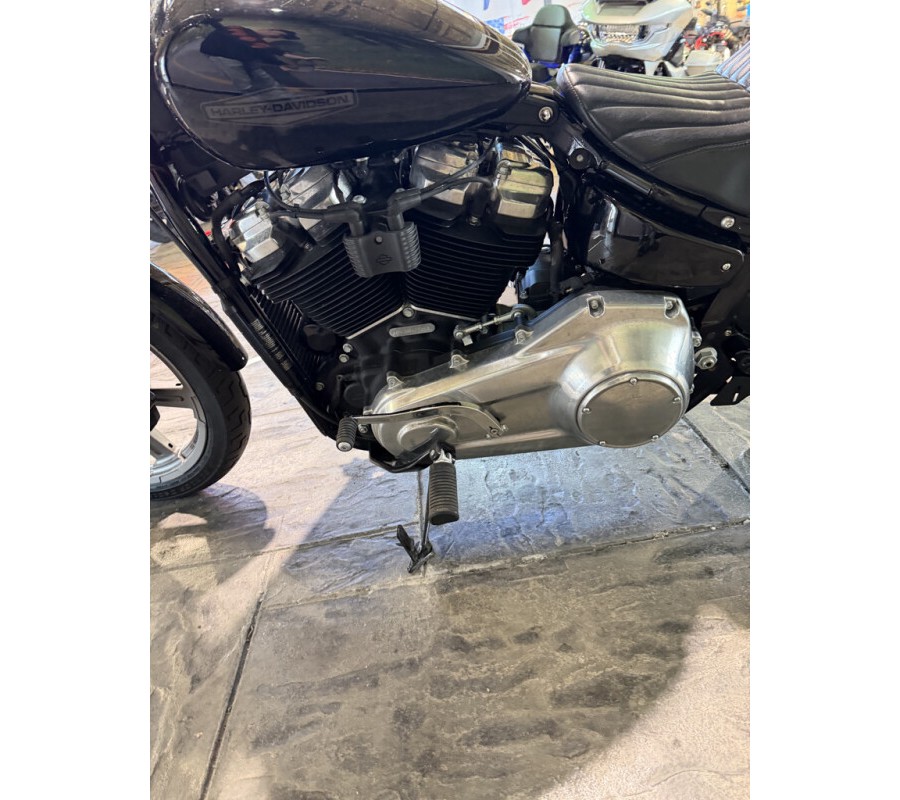 2022 Harley-Davidson Softail Standard