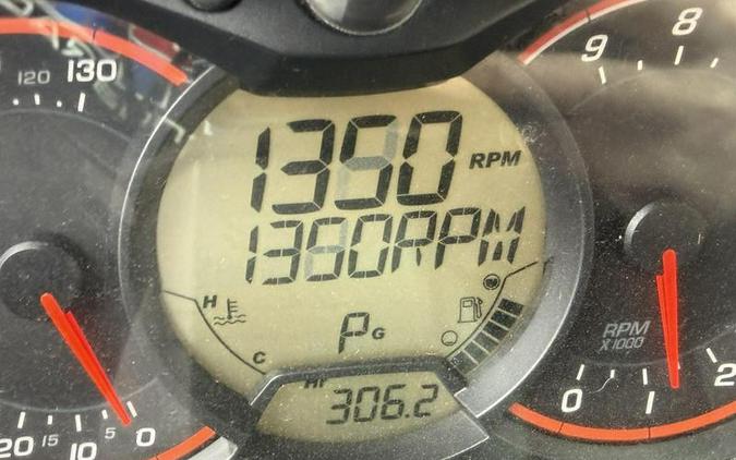 2018 Can-Am® Defender XT™ HD10