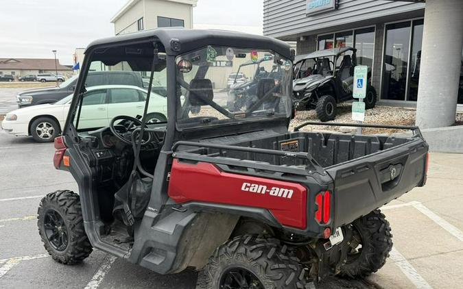 2018 Can-Am® Defender XT™ HD10