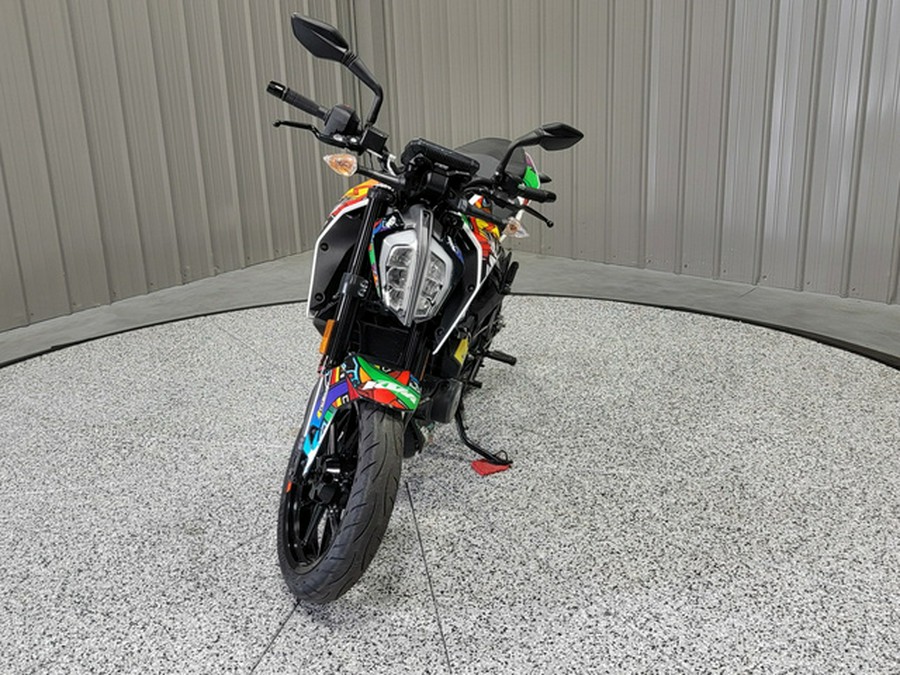 2022 KTM Duke 390