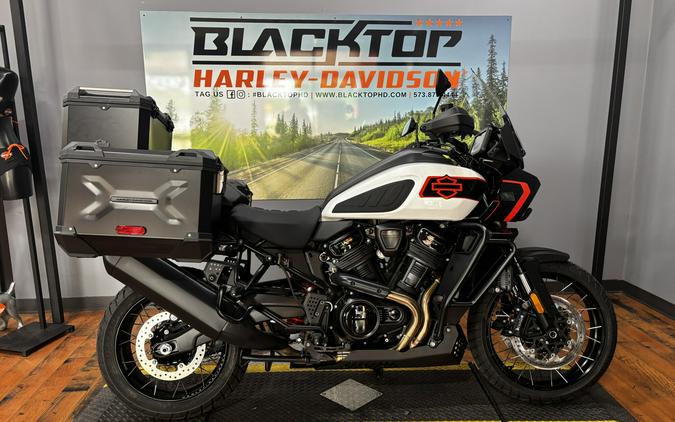 2026 Harley-Davidson® Pan America 1250 Limited WHITE ONYX PRL