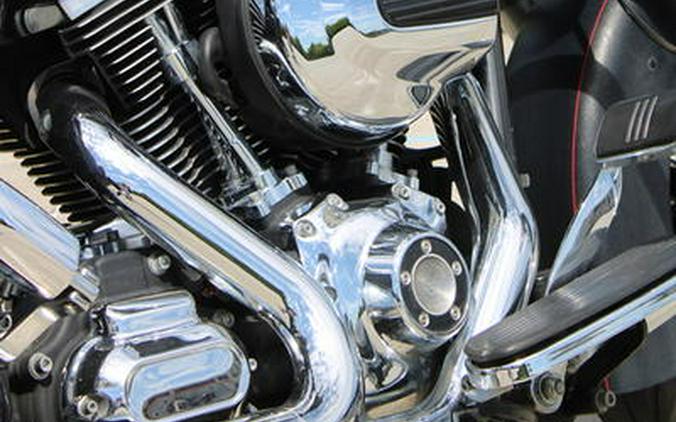 2014 Harley-Davidson® FLHXS - Street Glide® Special