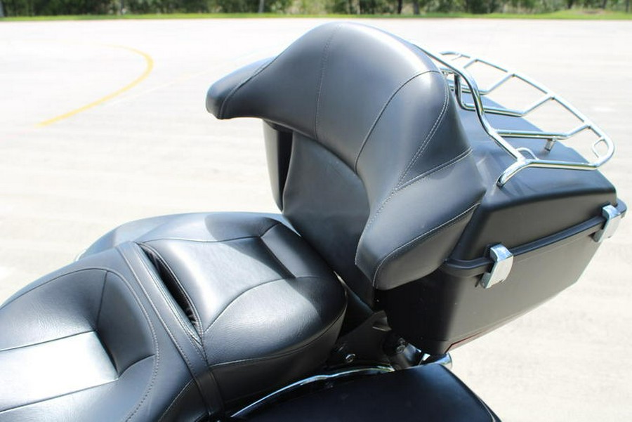 2014 Harley-Davidson® FLHXS - Street Glide® Special