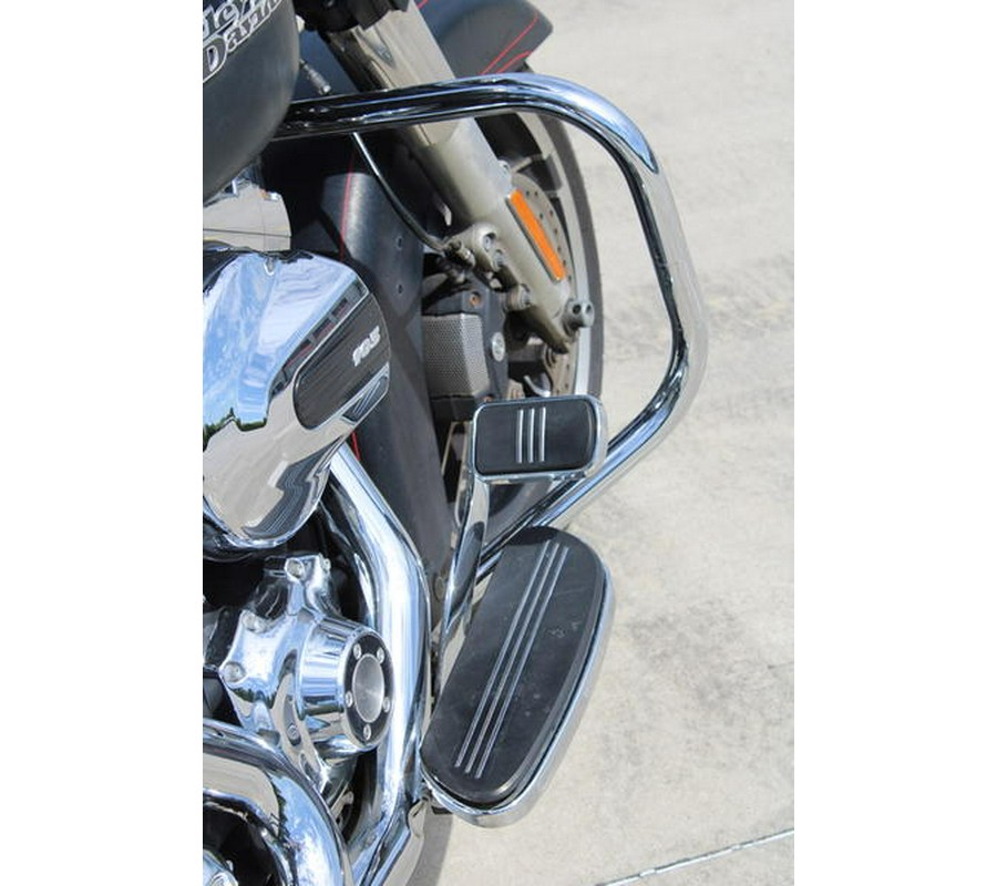 2014 Harley-Davidson® FLHXS - Street Glide® Special