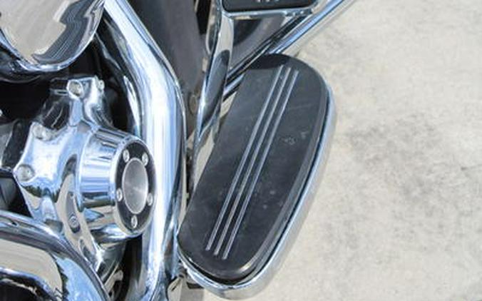 2014 Harley-Davidson® FLHXS - Street Glide® Special