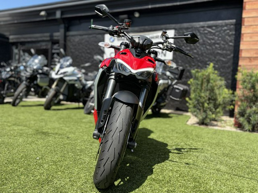 2023 Ducati STREETFIGHTER V2