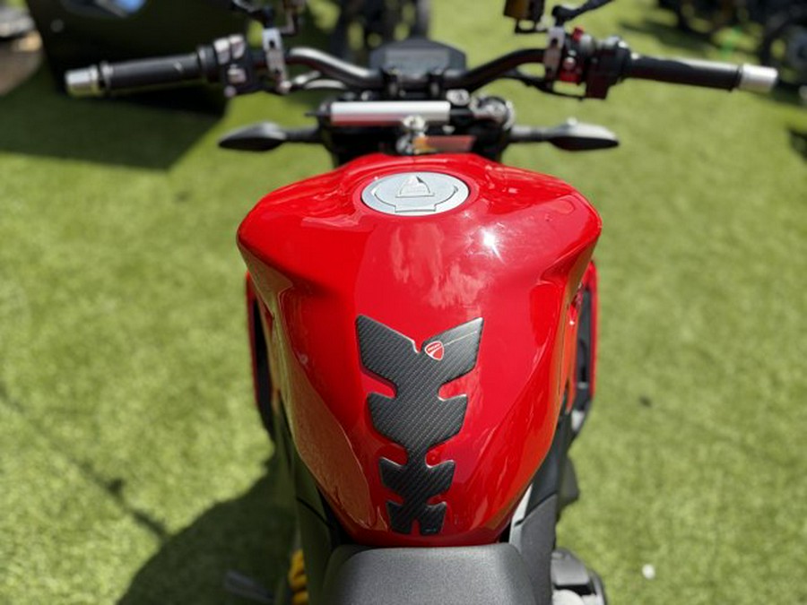 2023 Ducati STREETFIGHTER V2