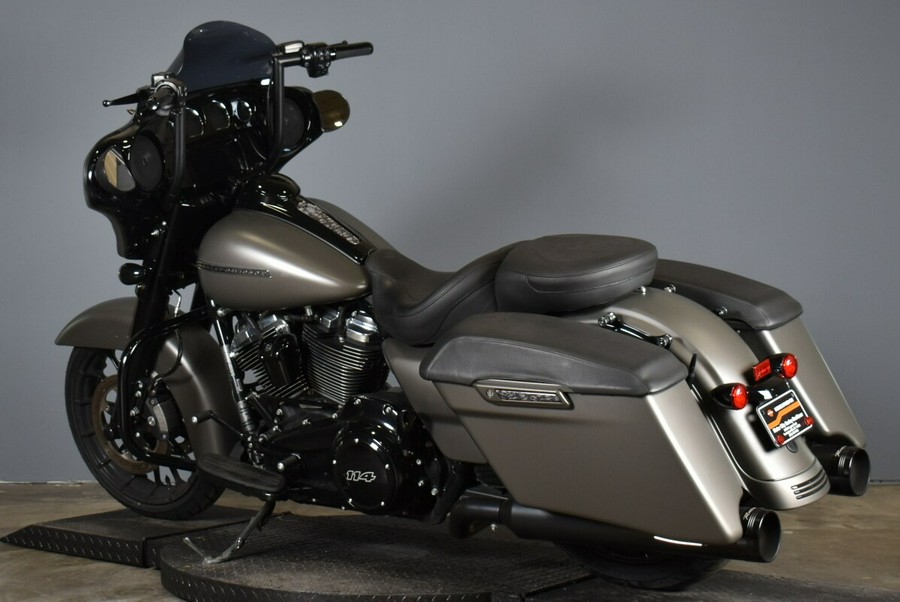 2019 Harley-Davidson Street Glide Special