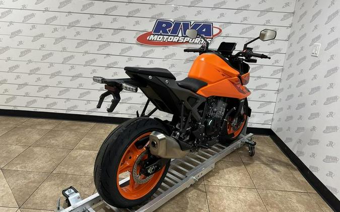 2024 KTM 990 Duke