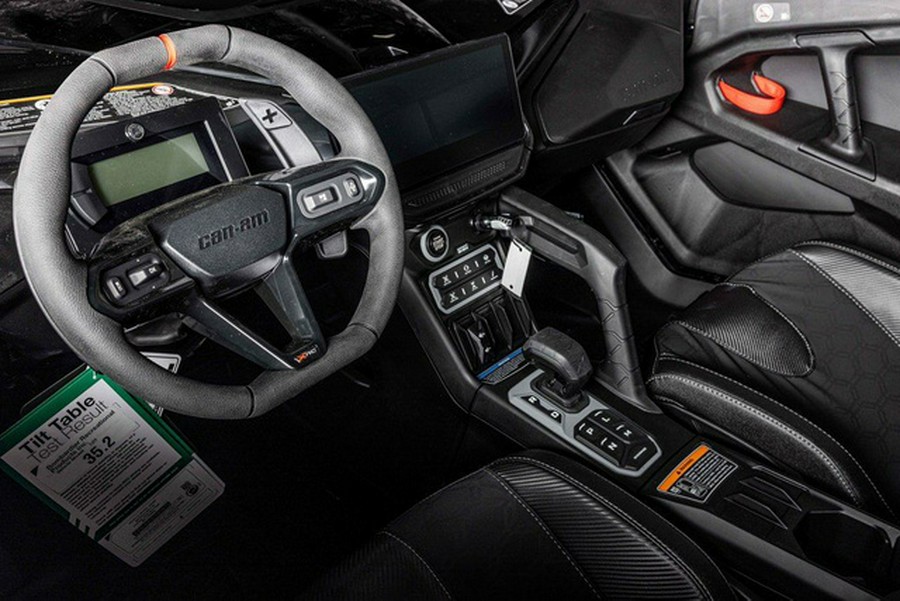 2026 Can-Am Maverick R MAX X rc With Smart-Shox