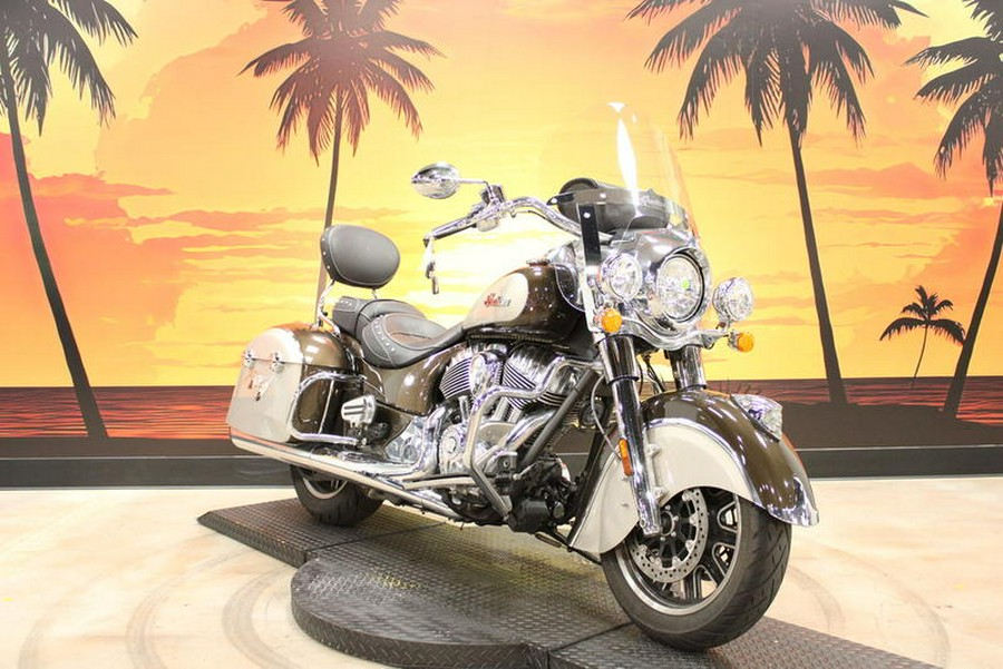 2024 Indian Motorcycle® Springfield® Black Metallic/Titanium Metallic
