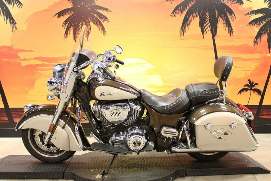 2024 Indian Motorcycle® Springfield® Black Metallic/Titanium Metallic