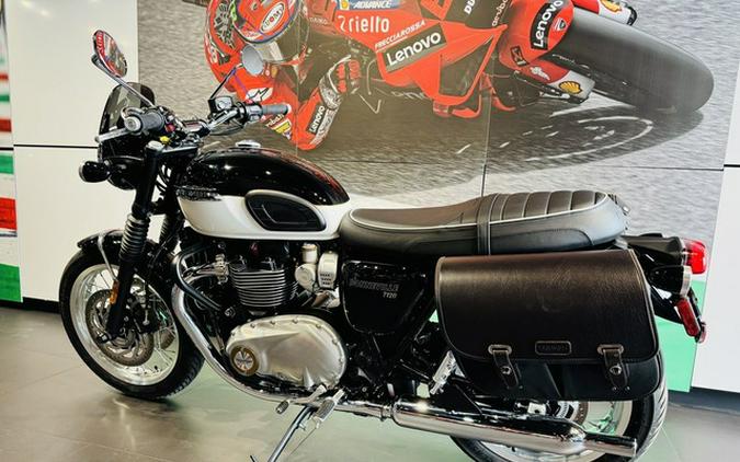 2024 Triumph Bonneville T120 Jet BlackFusion White