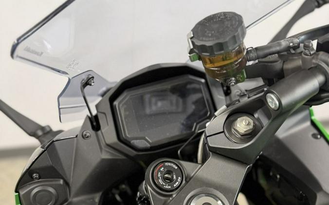 2025 Kawasaki Ninja® 1100SX SE ABS
