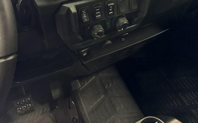 2027 Polaris Ranger Crew XP 1000 Northstar Premium