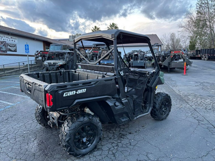 2024 Can-Am DEFENDER DPS HD7