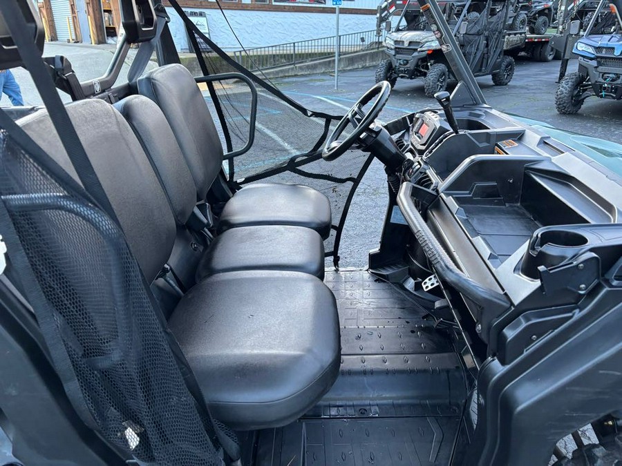 2024 Can-Am DEFENDER DPS HD7