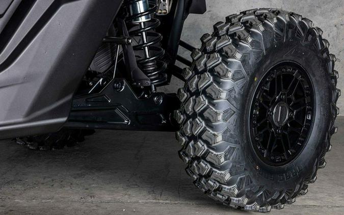 2026 Can-Am Maverick X3 Max X RS Turbo RR Triple Black_7.6 in.