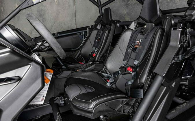 2026 Can-Am Maverick X3 Max X RS Turbo RR Triple Black_7.6 in.