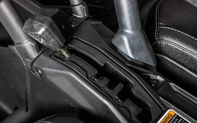 2026 Can-Am Maverick X3 Max X RS Turbo RR Triple Black_7.6 in.