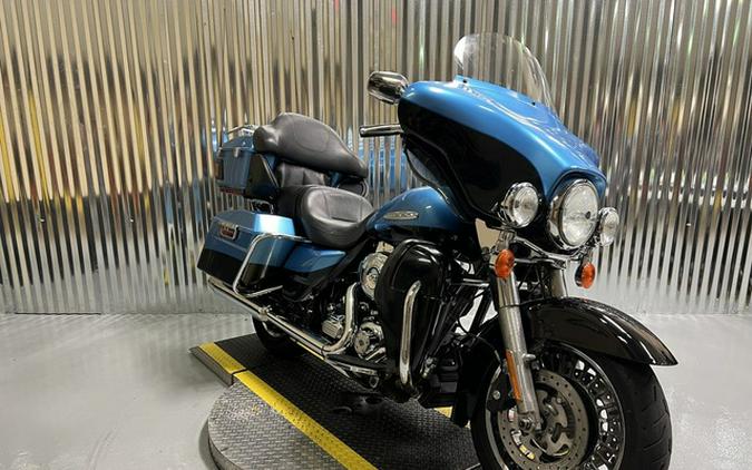 2011 Harley-Davidson FLHTK - Electra Glide Ultra Limited