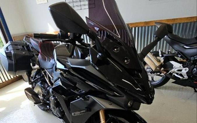 2022 Suzuki GSX-S1000GT+