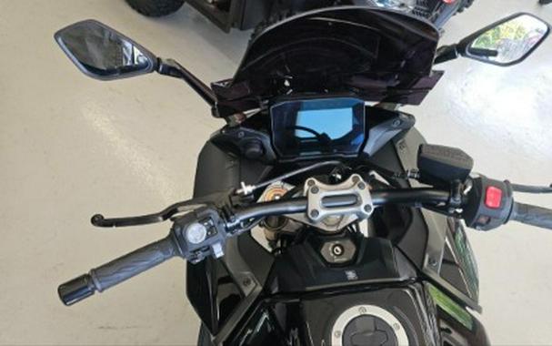2022 Suzuki GSX-S1000GT+