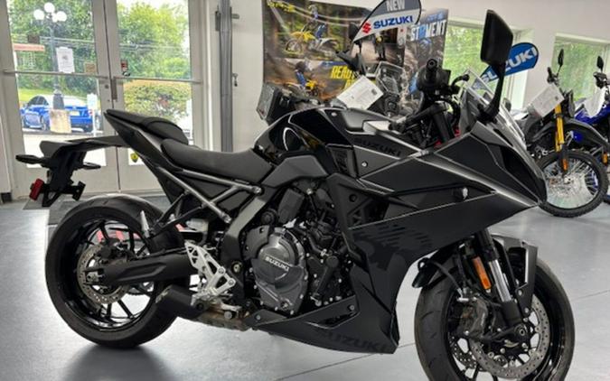 2025 Suzuki GSX 8R