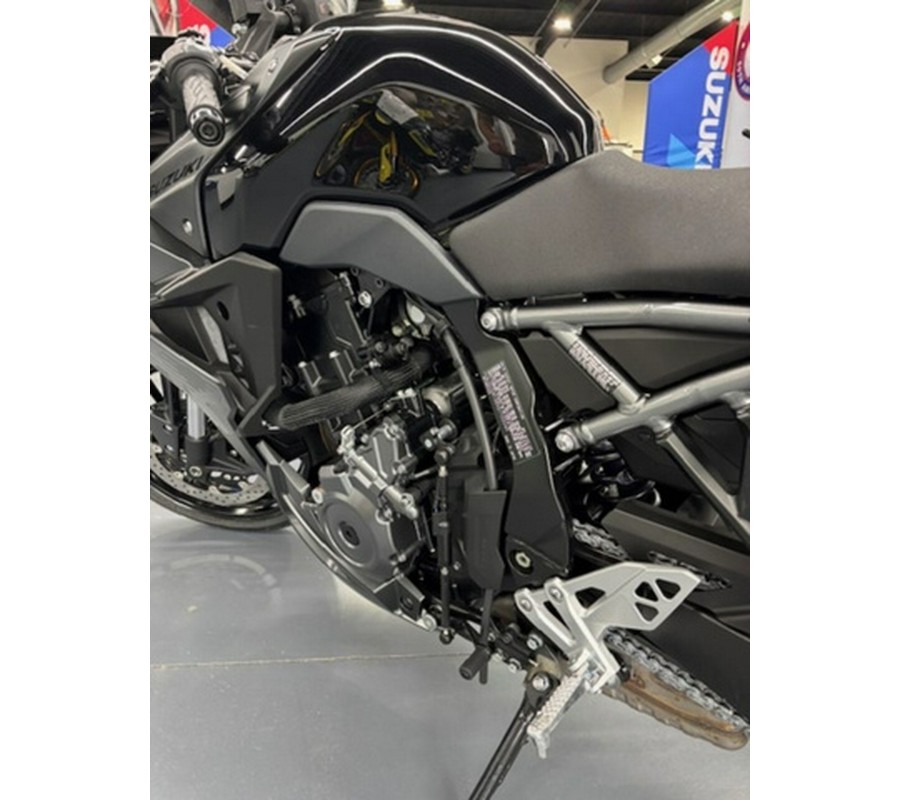 2025 Suzuki GSX 8R