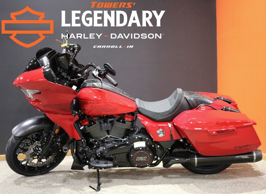 FLTRXSTSE 2025 CVO™ Road Glide™ ST