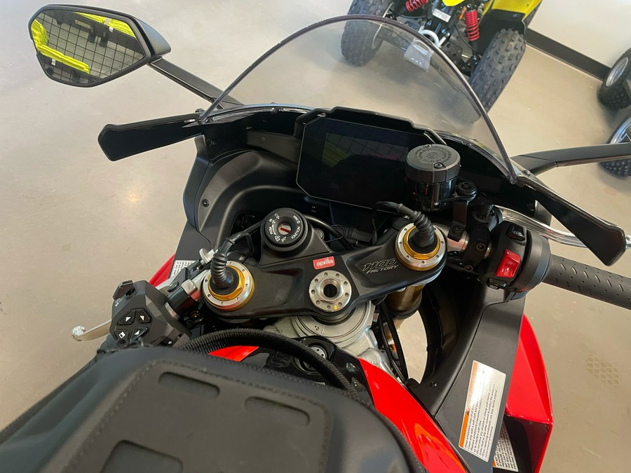 2022 Aprilia RSV4 1100 Factory