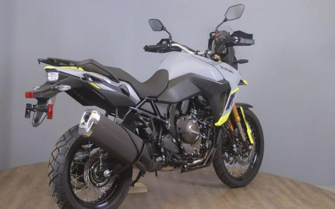 2023 Suzuki V-Strom 800DE