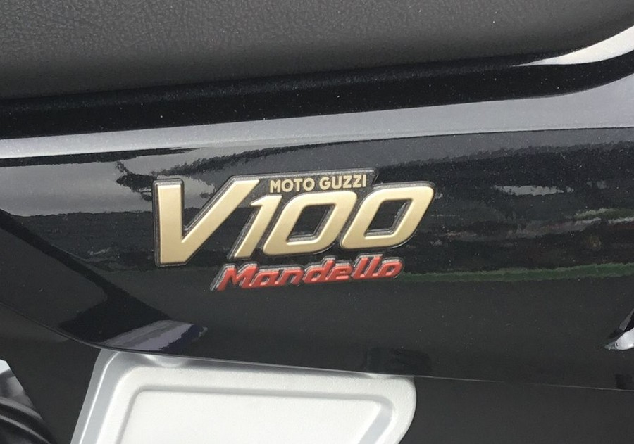 2024 Moto Guzzi V100 Mandello