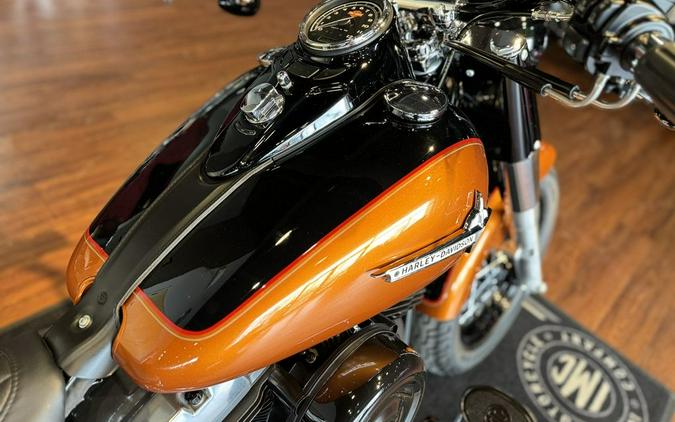 2015 Harley-Davidson® FLS - Softail Slim®