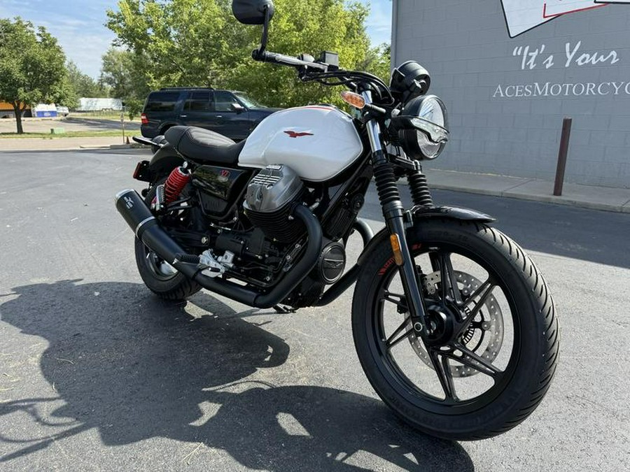 2024 Moto Guzzi V7 Stone Ten