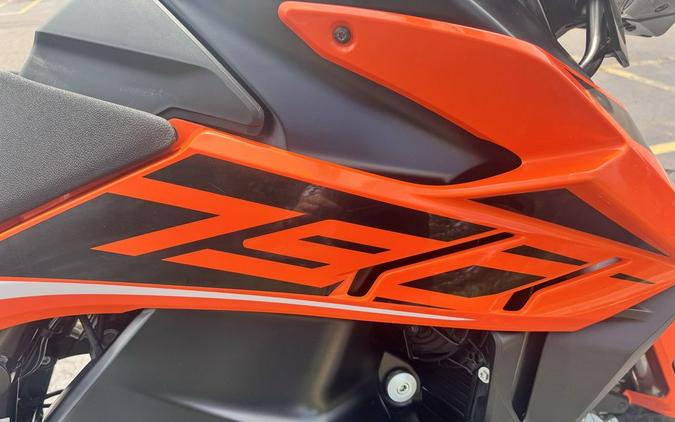 2020 KTM Adventure 790